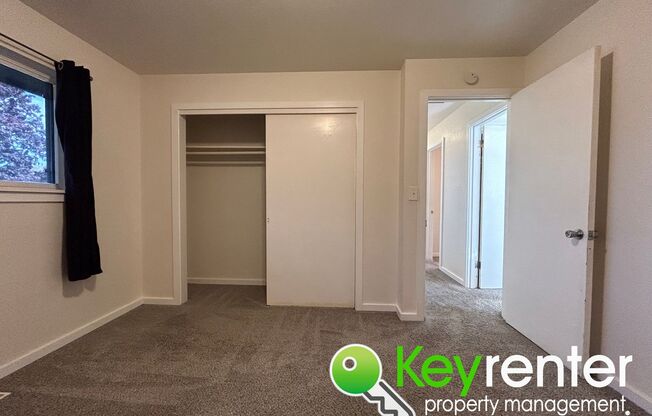 4 beds, 1 bath, $2,400