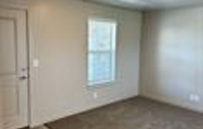 2 beds, 1 bath, $1,550, Unit A204