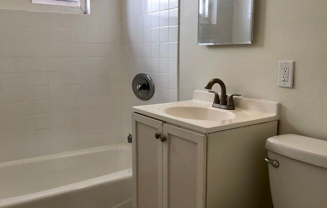 2BR/1BA Apartment in Linda Vista - Close to USD, Newly Remodeled, New Appliances Installed, 1 Off Street Parking Space, Pet Friendly and Freshly Painted