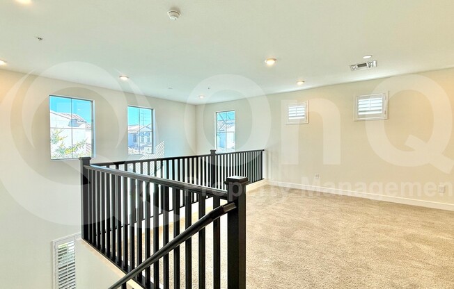 3 beds, 2.5 baths, 2,285 sqft, $3,199, Unit 44