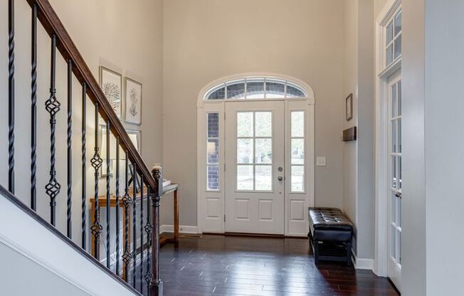 5 Bedroom Home in Franklin (Easy access to interstate)