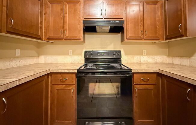 2 beds, 2 baths, 1,090 sqft, $1,600, Unit 523-07