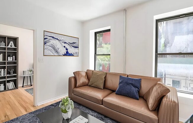 126 ELIZABETH ST