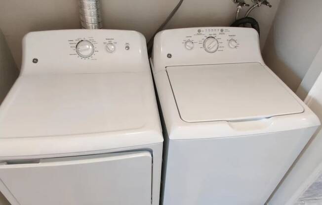 Washer & Dryer