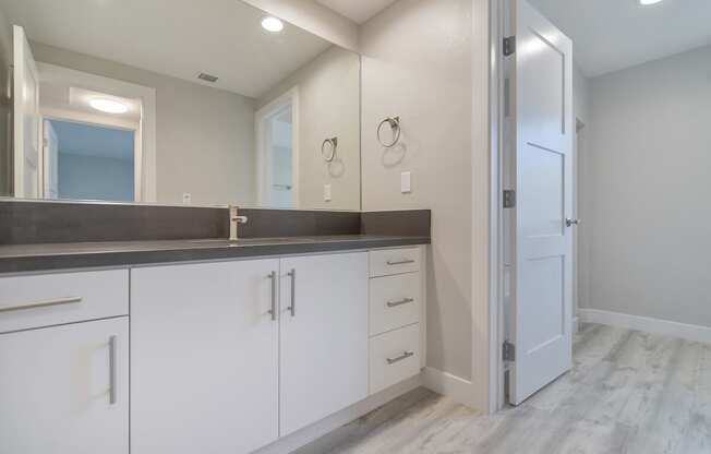 Modern Bathroom Fittings at Bixby Hill Apartments, California, 90815