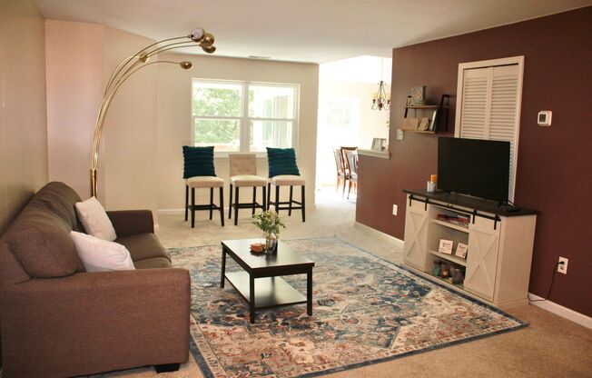 Charming 2 Bedroom/1 Bathroom Condo in Halethorpe, MD!