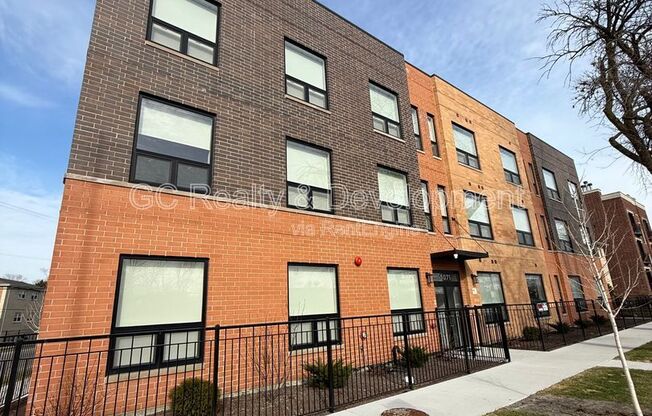 5071 N NORTHWEST HWY