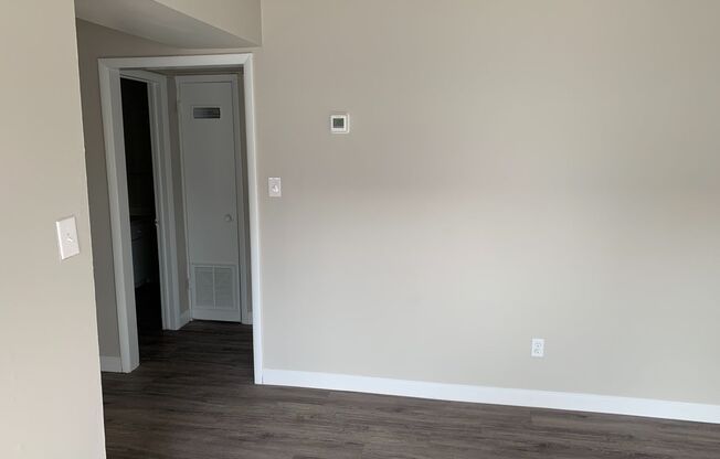 1 bed, 1 bath, 560 sqft, $655, Unit Unit 03