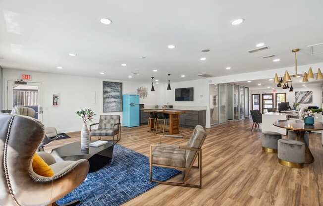 Lounge Area at The District Apartment Homes