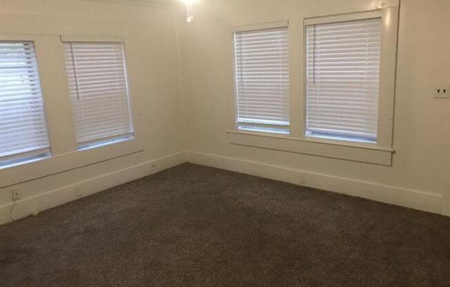 2 Bedroom 1 bath