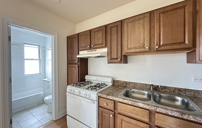 2598 KIMBALL