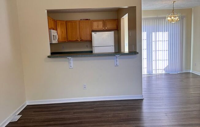 3 beds, 2.5 baths, 1,350 sqft, $1,500, Unit 3728 South Cramer Circle