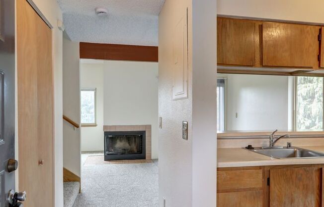 Loft Style Condo in Well-Maintained Community!
