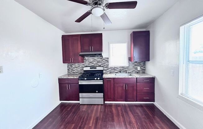 950-956-964-970 Frienza Avenue