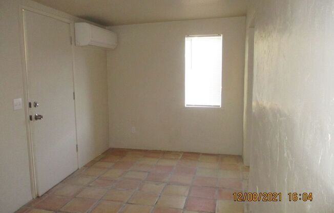 1 Bedroom 1 Bath Apartment