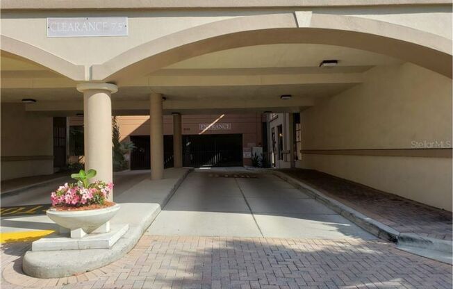 2411 W. Horatio St #514