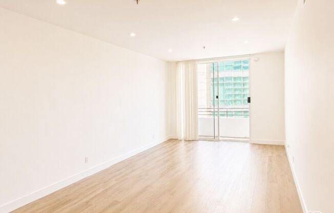 4 beds, 4 baths, 3,424 sqft, $13,000, Unit 1805