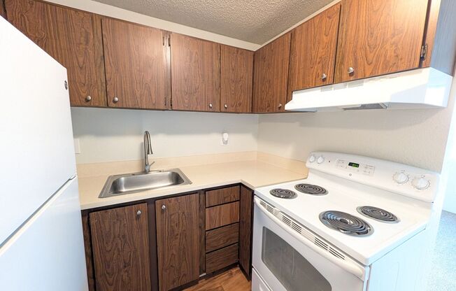 1 bed, 1 bath, 457 sqft, $1,395, Unit 108