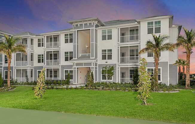 Brand-New Luxury Apartments in Trinity, Florida