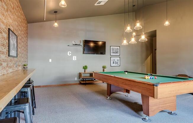 clubhouse game room