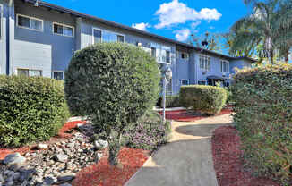 Sylvan Gardens Apartments in Van Nuys, CA