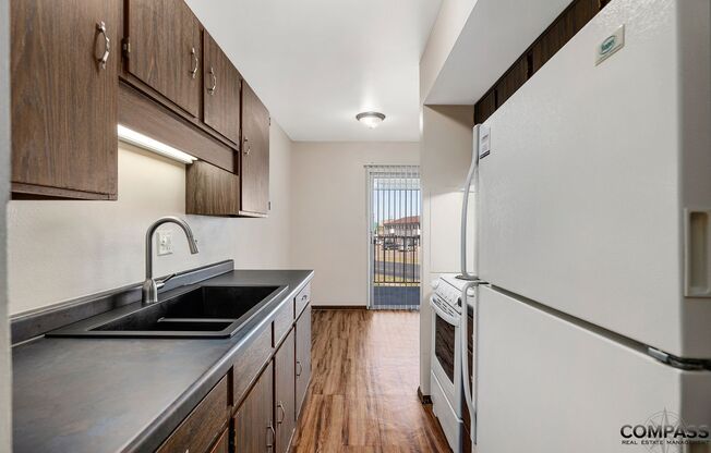 1 bed, 1 bath, 575 sqft, $895, Unit 105