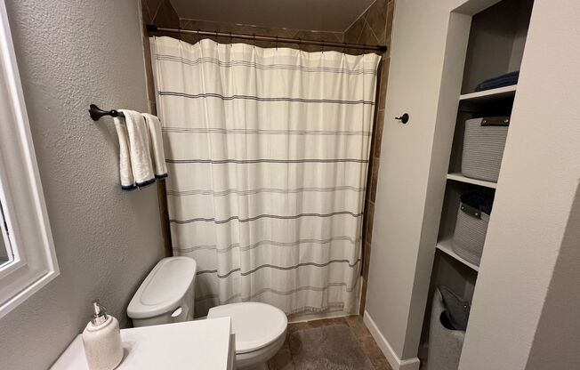 1 bed, 1 bath, $1,249