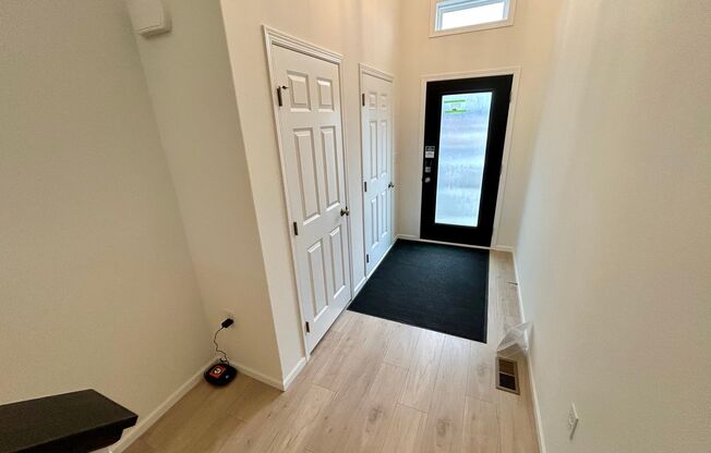 Spacious & Stylish 4-Bed Home with Modern Finishes and Attached 2-Stall Garage