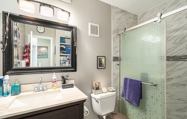 1 bed, 1 bath, $1,325, Unit # #J 24