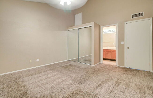 2 beds, 2 baths, 868 sqft, $1,500, Unit 1021