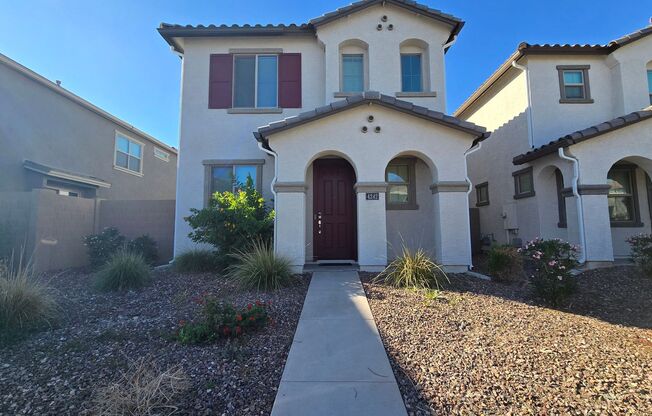 Accommodating and Spacious West Valley Home Near Loop 101! Community Pool!!