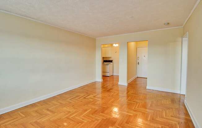 Wood Flooring at Shaker Collection  Apartments, Integrity Realty, Cleveland, Ohio