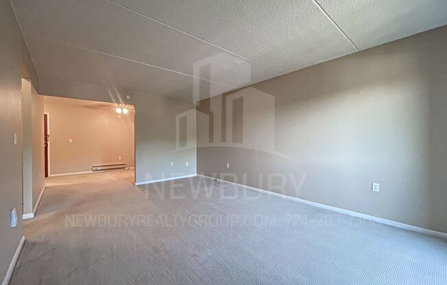 1 bed, 1 bath, 765 sqft, $995, Unit TH 405