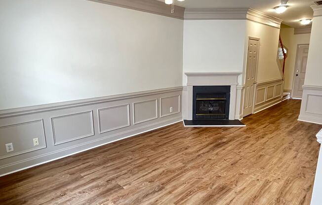 Refreshed 2 Bed Townhome in South Charlotte Gated Community