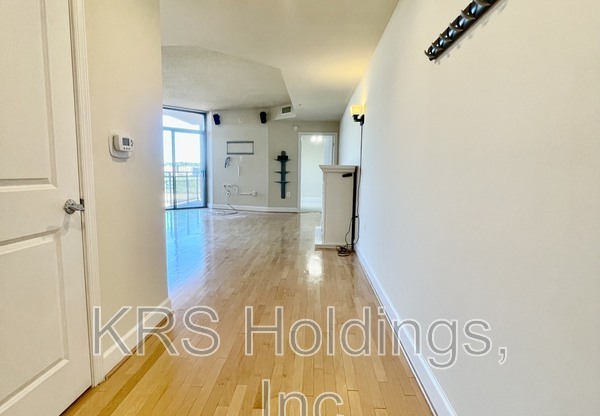 3600 S Glebe Rd Unit 920W