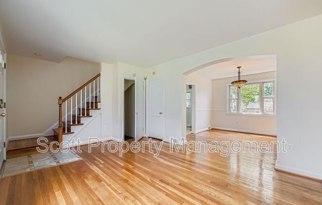 1333 CEDARCROFT RD