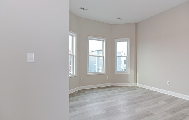 5 JOHN ST