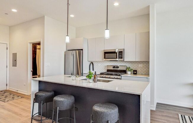 2 beds, 2 baths, 1,169 sqft, $4,000, Unit 3431-501