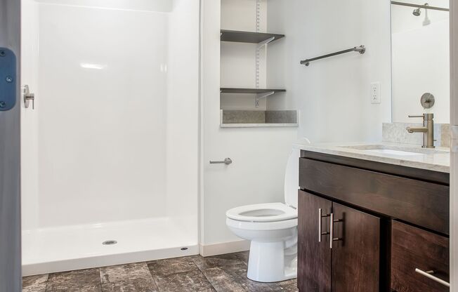 1 bed, 1 bath, 713 sqft, $1,985, Unit 1013