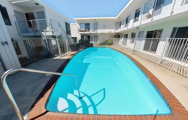 University Crest Apartments