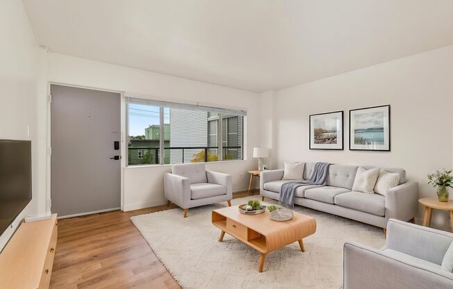 2 beds, 1 bath, 973 sqft, $2,365, Unit 411