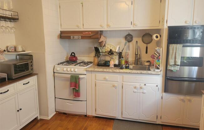 374 E 2 ST