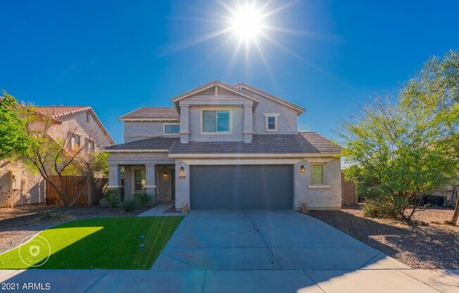 Gorgeous 4 Bed 3 Bath 3 Car home in Peoria with community Pool