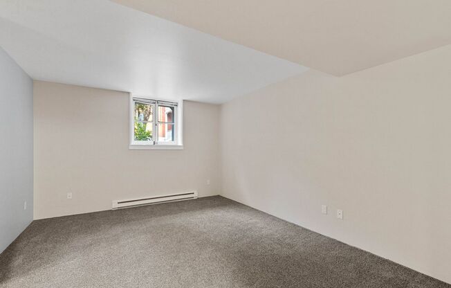 2 beds, 2 baths, 1,172 sqft, $1,580, Unit 1119