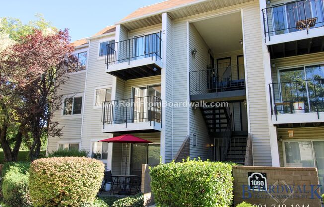 Beautiful 2 bed 2 bath Condo