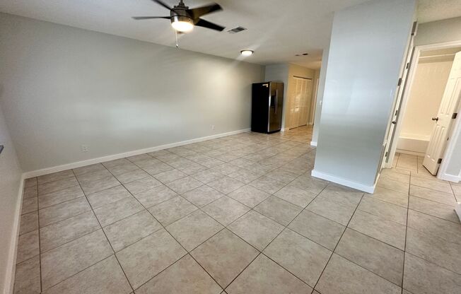 Lakeside Cove Apartments