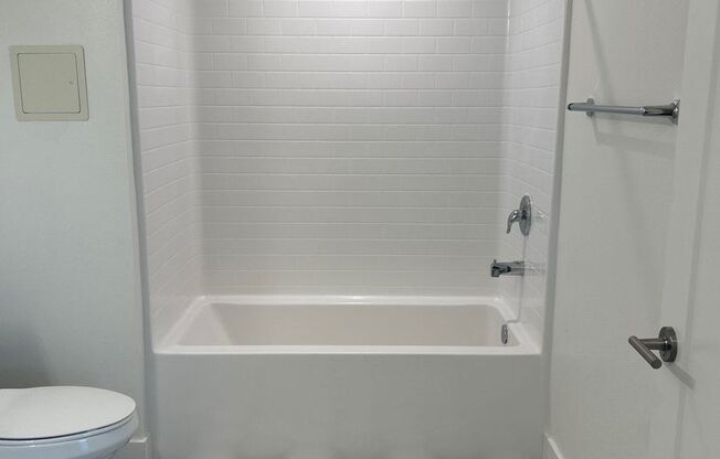 2 beds, 1 bath, 1,134 sqft, $3,695, Unit 306