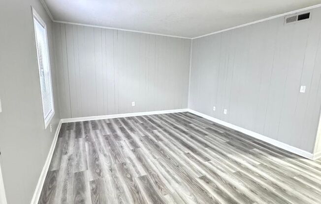 2 beds, 1 bath, 800 sqft, $1,025, Unit 477-A