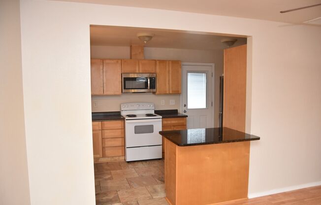 2 beds, 1 bath, $1,795