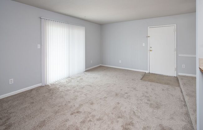 2 beds, 1.5 baths, 903 sqft, $1,300